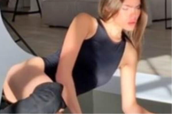 DA LI JE PREPOZNAJETE?! Nju je i dečko prozivao zbog izgleda, a danas JE ŽIVA VATRA (VIDEO)