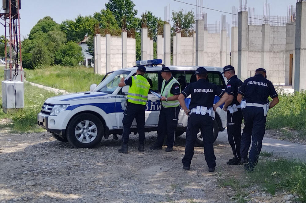 PRIKOČITE MALO! POLICIJA OBJAVILA SPISAK PREKRŠAJA: Pojačana kontrola saobraćaja u Novom Sadu i Valjevu