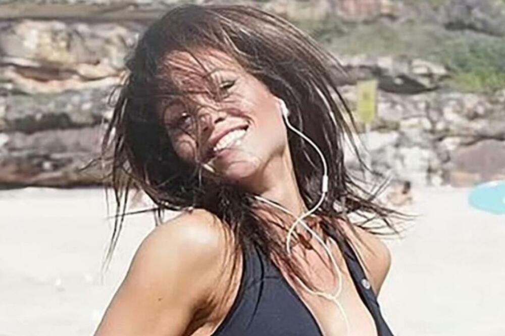 IMALA SE*S SA DEČAKOM 4 PUTA U TOKU DANA! Bogatašica otkrila kako je izgledao POLNI ODNOS, UŽASNO! (FOTO)