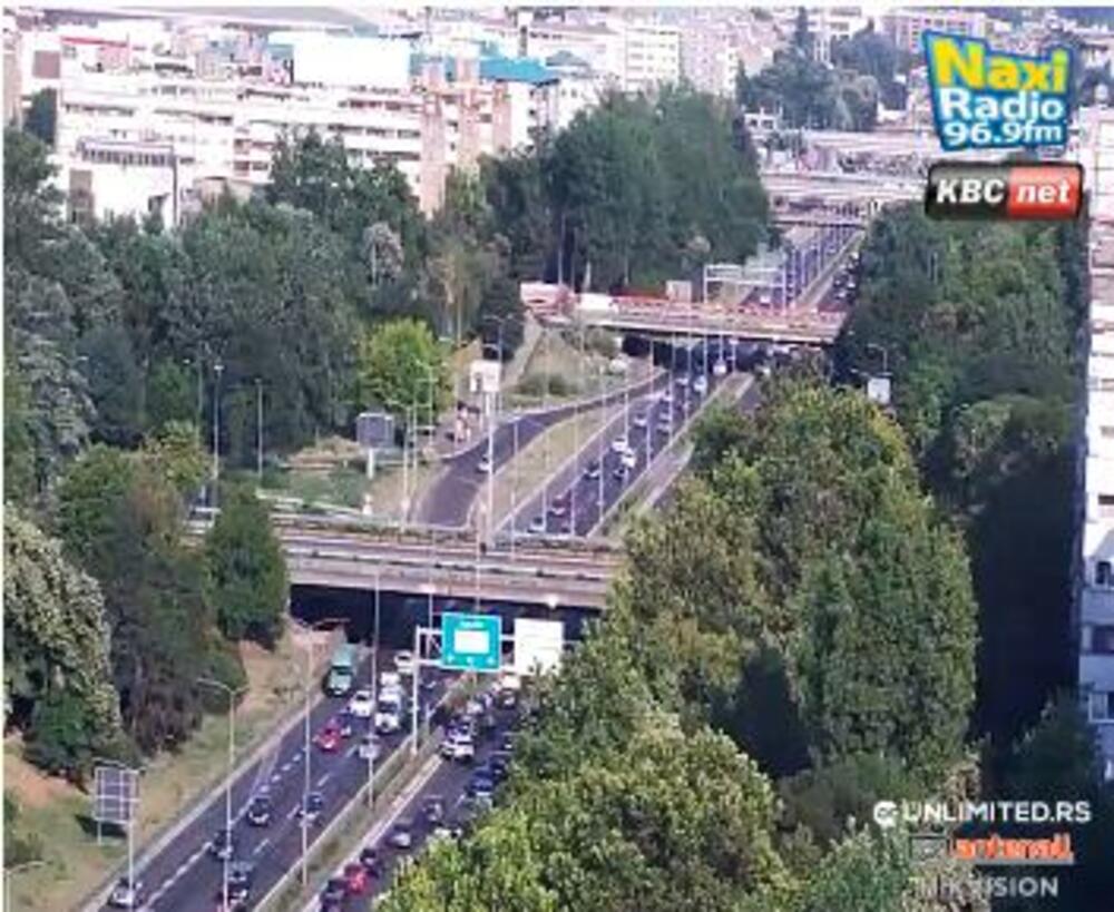 Gazela, Autoput Novi Beograd