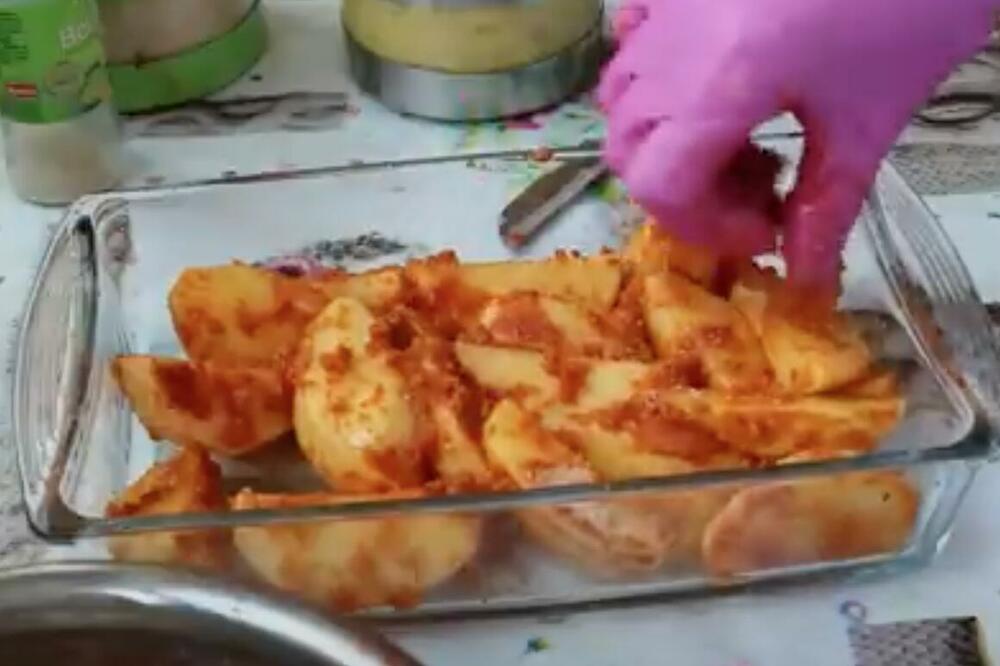DVA SASTOJKA SU KLJUČNA ZA HRSKAVI KROMPIR IZ RERNE: Profesionalni KUVAR otkrio TAJNU UKUSNOG JELA (RECEPT)