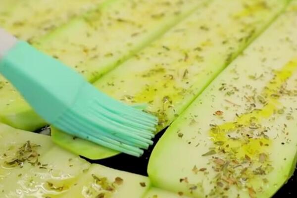 TIKVICE NA OVAKAV NAČIN DO SADA NISTE OKUSILI: Ne postoji ZDRAVIJI DORUČAK od OVOGA (RECEPT)