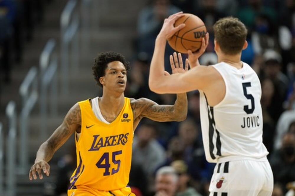 Nikola Jović, Šarif O'Nil