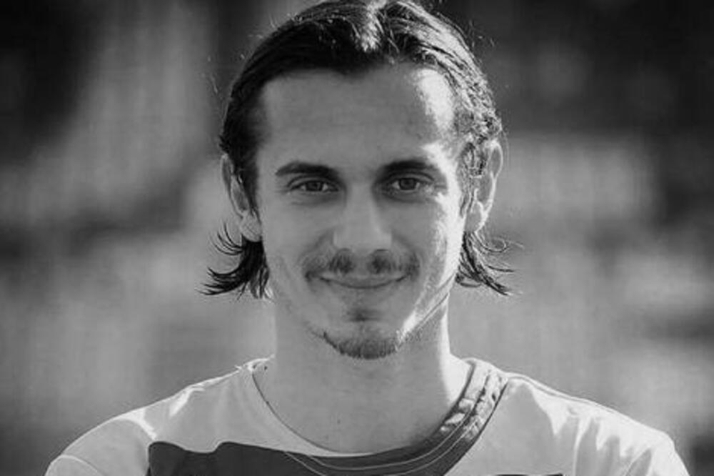 OGROMNA TRAGEDIJA! Fudbaler (32) se ubio skokom sa 4. sprata!