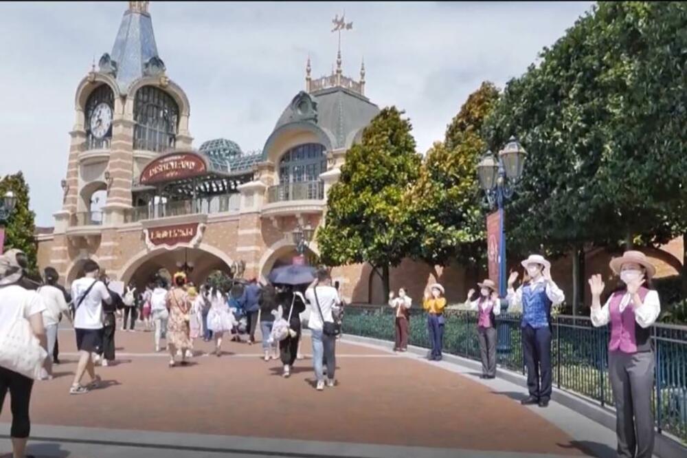 Ponovo otvoren Diznilend u Šangaju (VIDEO)