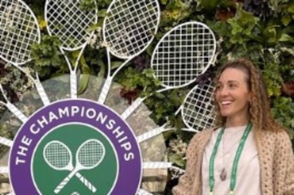 OPET SVI PRIČAJU O JELENI ĐOKOVIĆ! Novakova žena ODUŠEVILA! (FOTO)