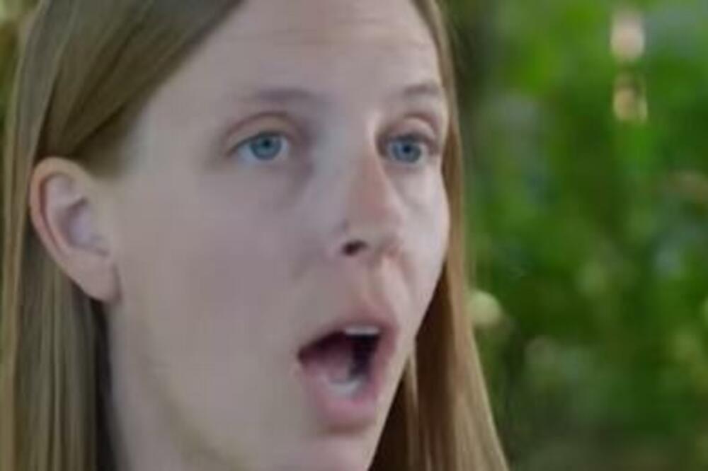 "NE ZNAM ŠTA BIH URADILA DA NIJE BIO TU": Krvoločni MEDVED napao ŽENU, nećete verovati ko ju je SPASIO! (VIDEO)