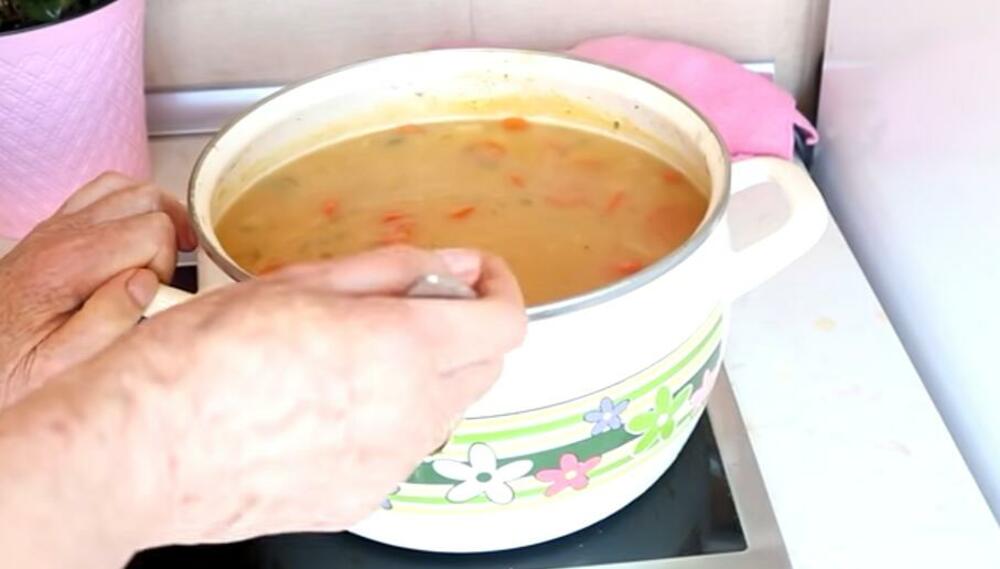 Posni čorbasti pasulj