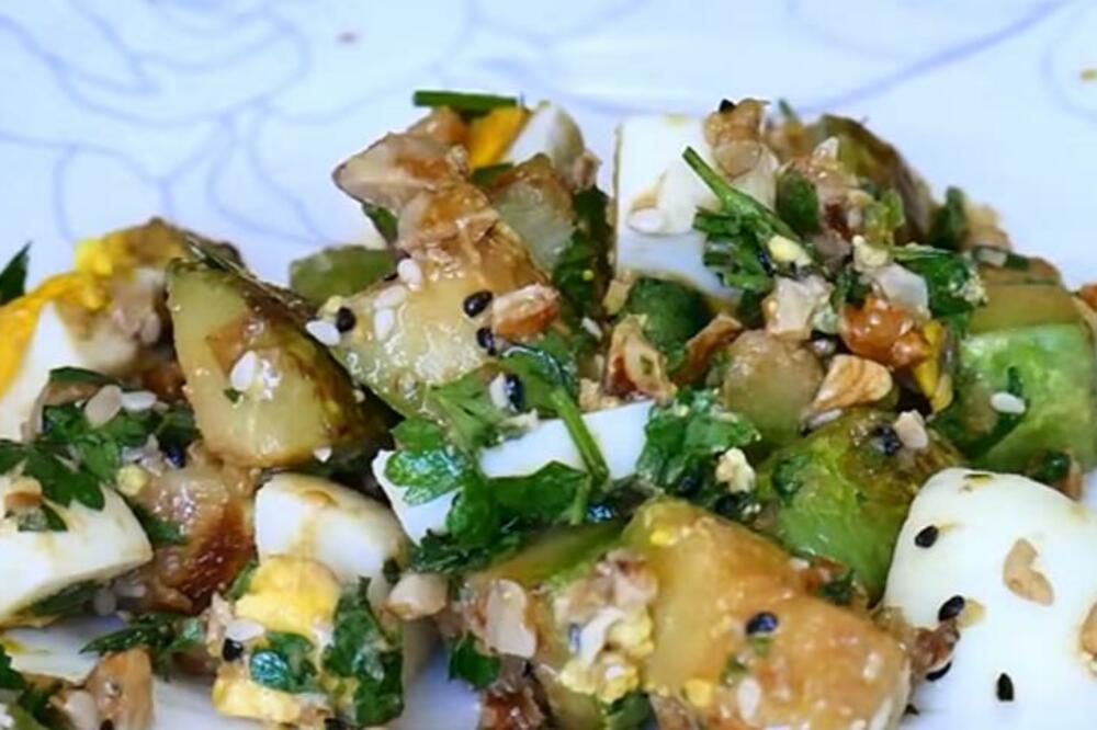 OVA SALATA OD TIKVICA I KUVANIH JAJA JE PRAVA VITAMINSKA BOMBA: Sastojci su JEFTINI, a kašićica 1 ZAČINA je ČUDO