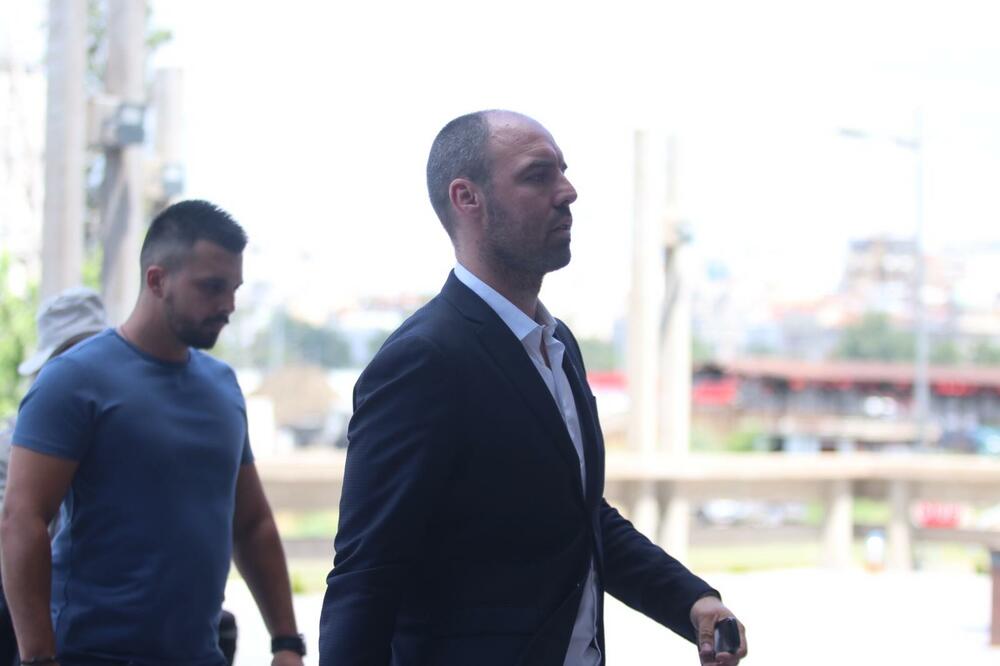 ODLOŽEN INFORMATIVNI RAZGOVOR SA MALIM SENTOM: Ovo je razlog