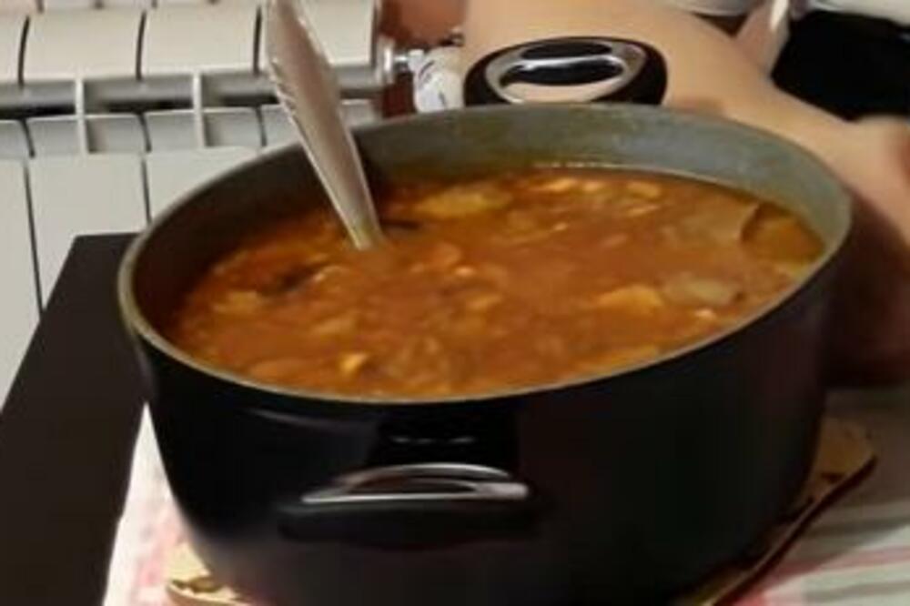 OVO JE ORIGINALNI RECEPT ZA KAFANSKU RIBLJU ČORBU: Tajna je u KOMBINACIJI ZAČINA, za OVO Srbi NE ZNAJU