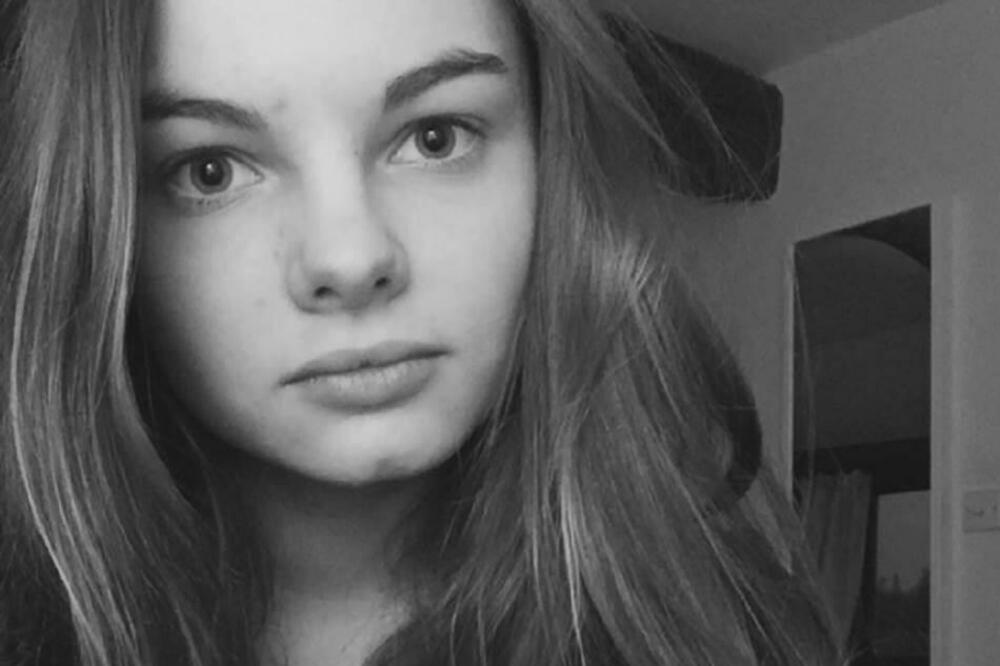 OVU DEVOJKU JE KOMARAC UJEO ZA ČELO, NAKON ČEGA JE PREMINULA ZA 5 DANA: Lekari su ignorisali ove OPAKE SIMPTOME!