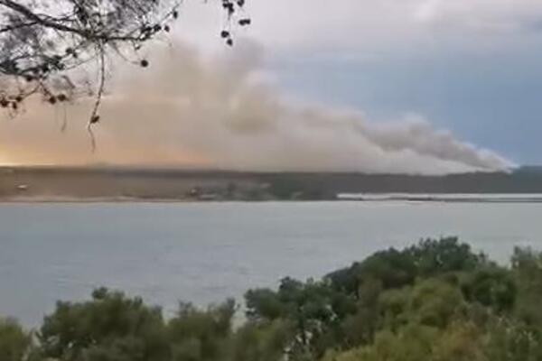 GORI NA JEDNOJ OD OMILJENIH SRPSKIH DESTINACIJA: Totalni HAOS