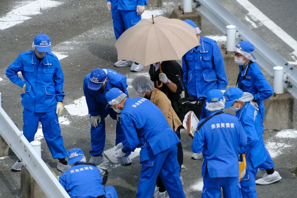 PODIGNUTA OPTUŽNICA PROTIV EGZEKUTORA BIVŠEG PREMIJERA JAPANA: Odluka pala posle 6 meseci, evo gde se nalazio UBICA