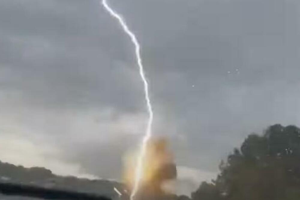 Već sada grmi i seva iznad ovog mesta u Srbiji! Grad i nepogode samo što se ne sruče