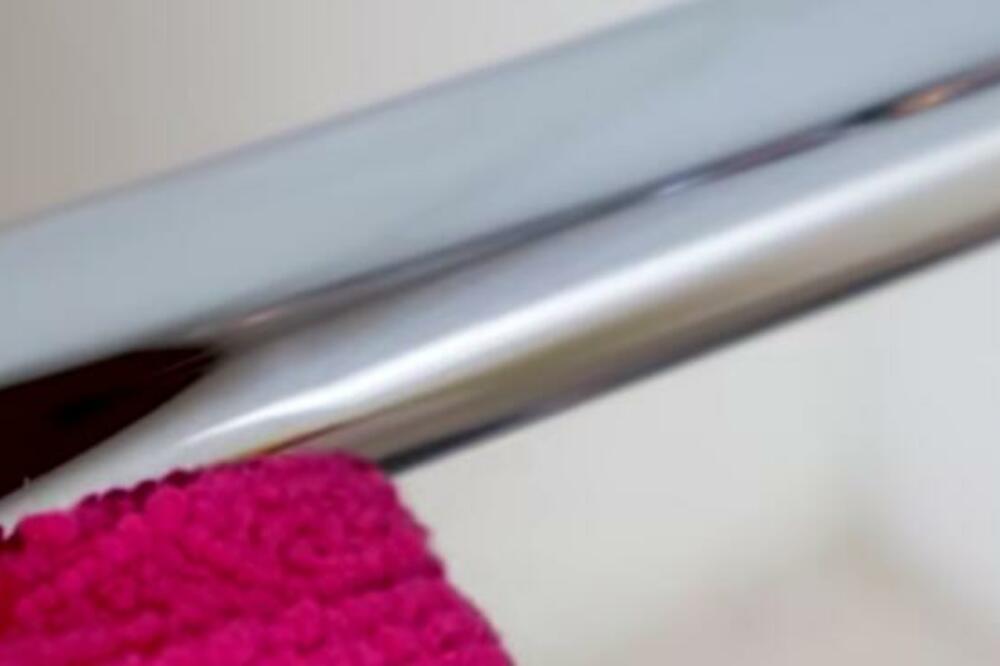 OVA STVAR UBIJA KAMENAC I MASNE FLEKE: Svi ga OBILAZITE u kući, a najbolje radi posao