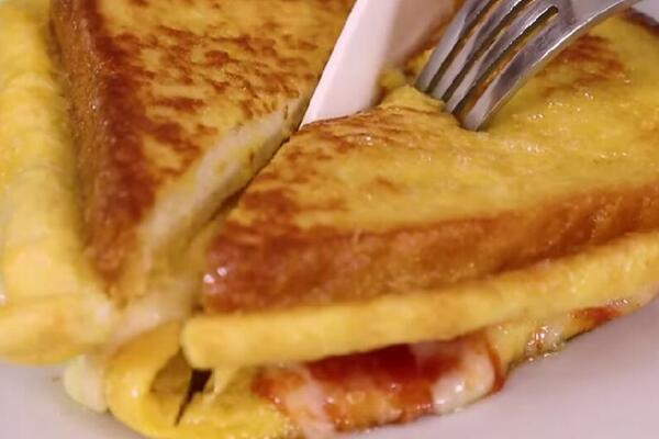 SVAKO JUTRO JELA ISTU HRANU, POSLE MESEC DANA DOŽIVELA ŠOK: Evo šta joj se desilo sa organizmom!