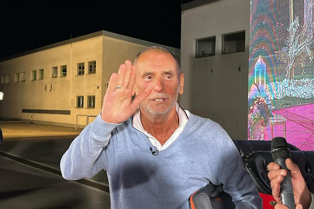 Tek što je postao deda, isplivali skandalozni detalji odnosa Lepog Miće i ćerke: Iznesene brutalne tvrdnje, šok