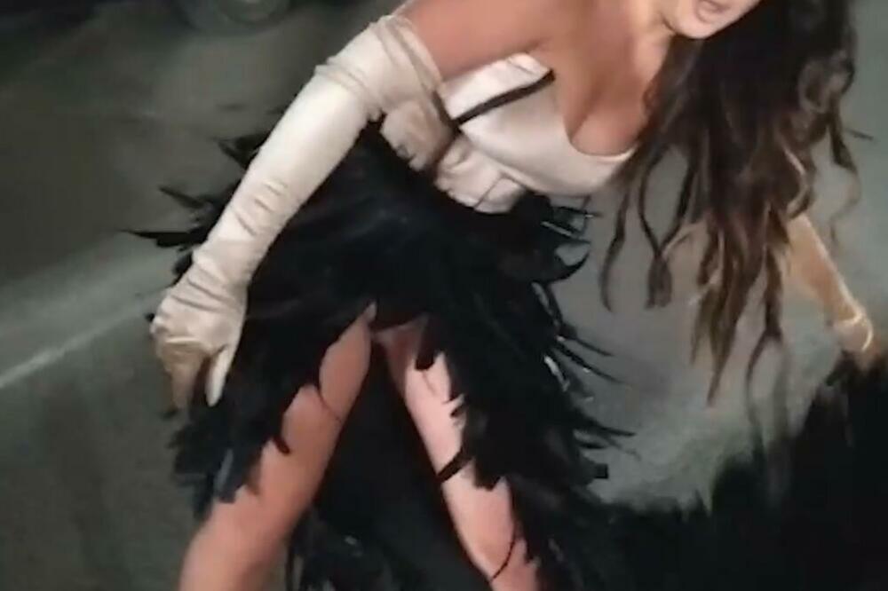 JU, ISPALO ONO ŠTO NE TREBA! ZADRUGARKA ZAPALILA ŠIMANOVCE VRELIM IZDANJEM: Na ovo treba CENZURA da ide!