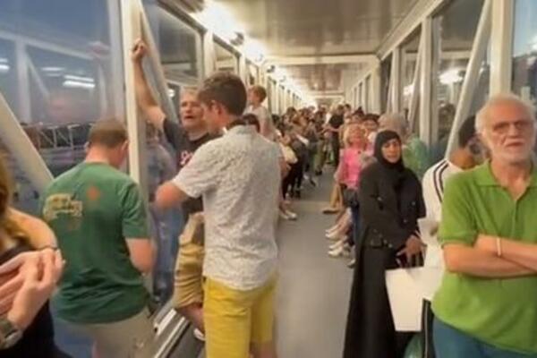 LUPALI PO ZIDOVIMA DOZIVAJUĆI POMOĆ, DECA PLAKALA NA SAV GLAS: Drama na aerodromu, putnici ostali ZAROBLJENI