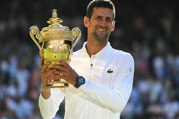 NOLETOV 'BIG BANG': Sat koji je Đoković nosio na Vimbldonu vredi pravo malo BOGATSTVO!