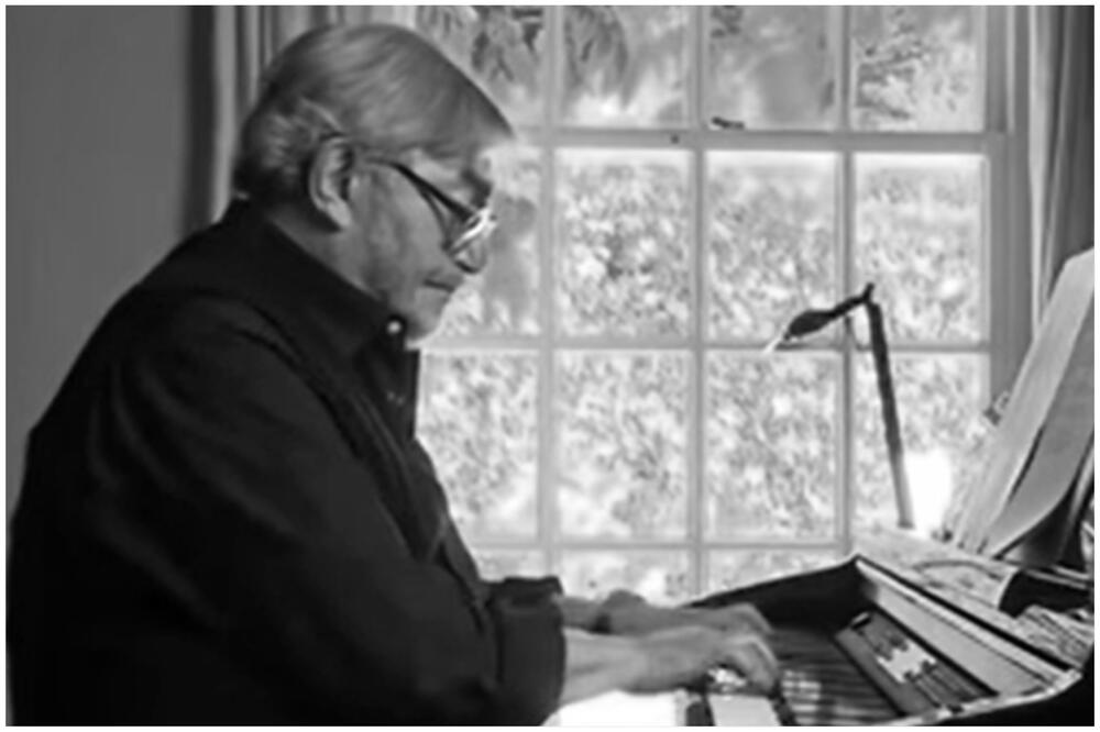 UPRAVO JAVLJENE TRAGIČNE VESTI: Umro VELIKAN, TUGA!