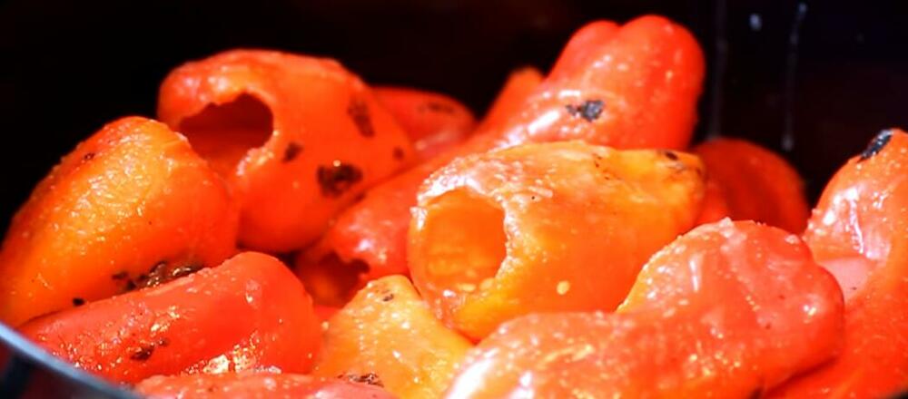 Peckana paprika, Paprika, Tegla