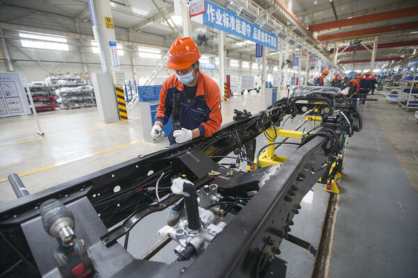 Kina će nastaviti da povećava dugoročne kredite proizvodnom sektoru