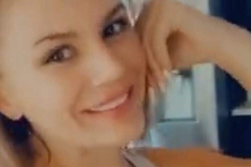 "ISMEJAVAJU ME ZBOG GRUDI, ALI JA HOĆU JOŠ VEĆE": Muškarci zaneme KADA ovo URADI SA NJIMA, ispašće VAM VILICA! FOTO