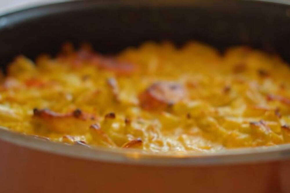 DOMAĆICE, PRELIJTE BORANIJU SA OVIM I BIĆE SOČNA KAO NIKADA DO SADA: Malo ko je takvu probao