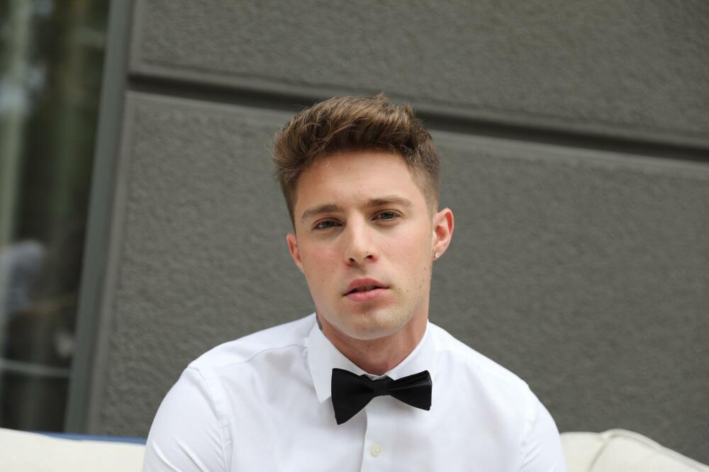 NAJLEPŠI SRBIN IMA BITNU PORUKU ZA CELU SRBIJU: Desio se pravi SPEKTAKL, pored njega i VOJAŽ!