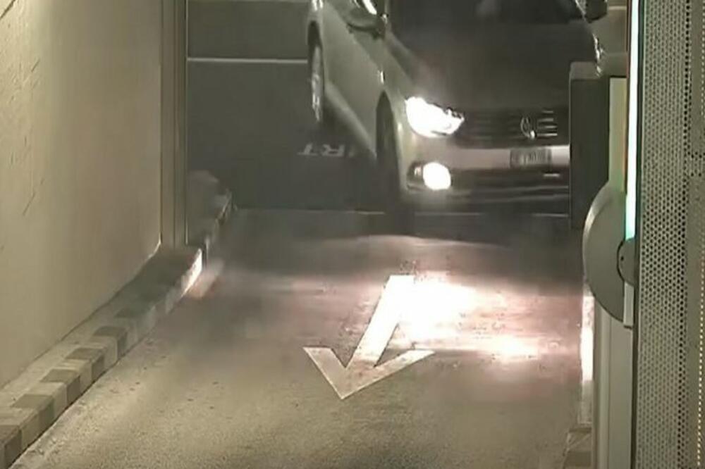 KAKO JE OSTAO ŽIV?! Vozač doživeo stravičnu nesreću u JAVNOJ GARAŽI, 1 SEKUND GA DELIO DO SMRTI (VIDEO)