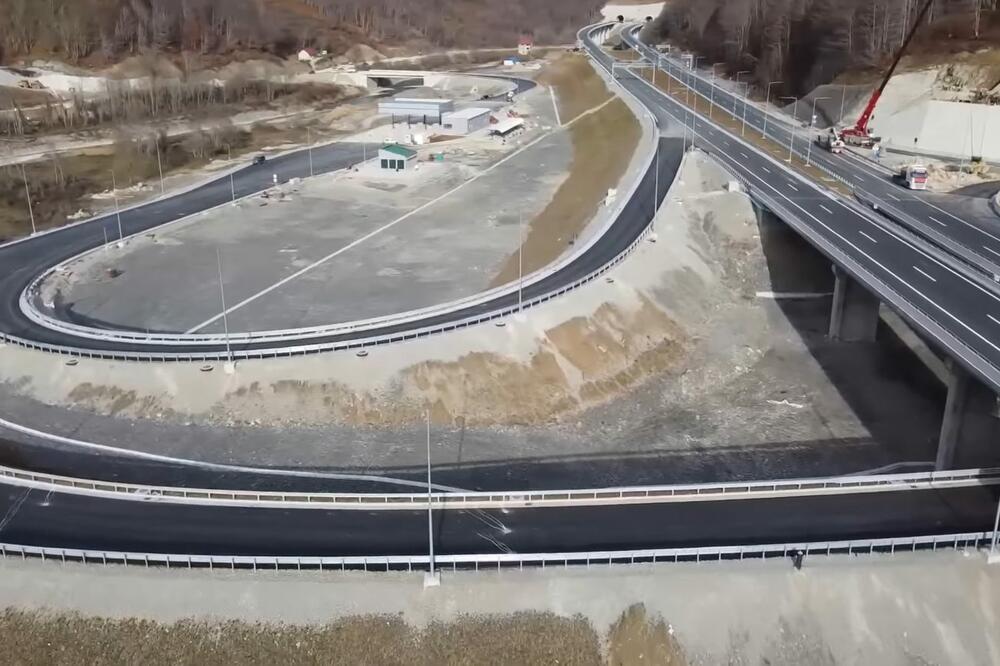 EVO KOLIKO ĆEMO PLAĆATI PUTARINU NA NOVOM AUTO-PUTU U CRNOJ GORI: Objavljene CENE, vozači neće biti SREĆNI!