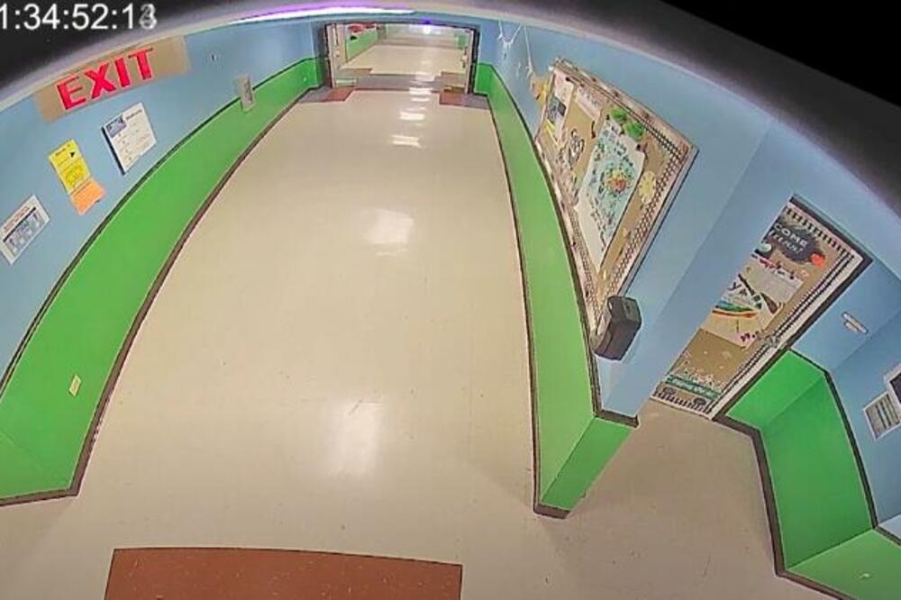 ISPLIVAO ŠOKANTAN SNIMAK MASAKRA U TEKSASU: Evo šta je POLICIJA radila za vreme NAPADA! (VIDEO)