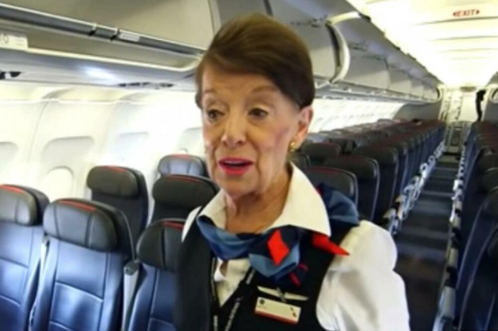 EVO KOLIKO GODINA IMA NAJSTARIJA STJUARDESA NA SVETU: Doživečete ŠOK! (VIDEO)