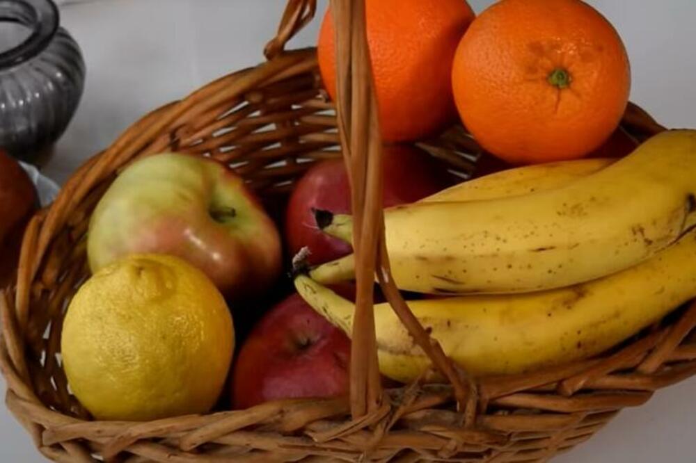 STARI KAFANSKI TRIK ZA ČUVANJE VOĆA KOJI NE KOŠTA NIŠTA: Samo na ovaj način će ostati SVEŽE i neće biti BUĐAVO