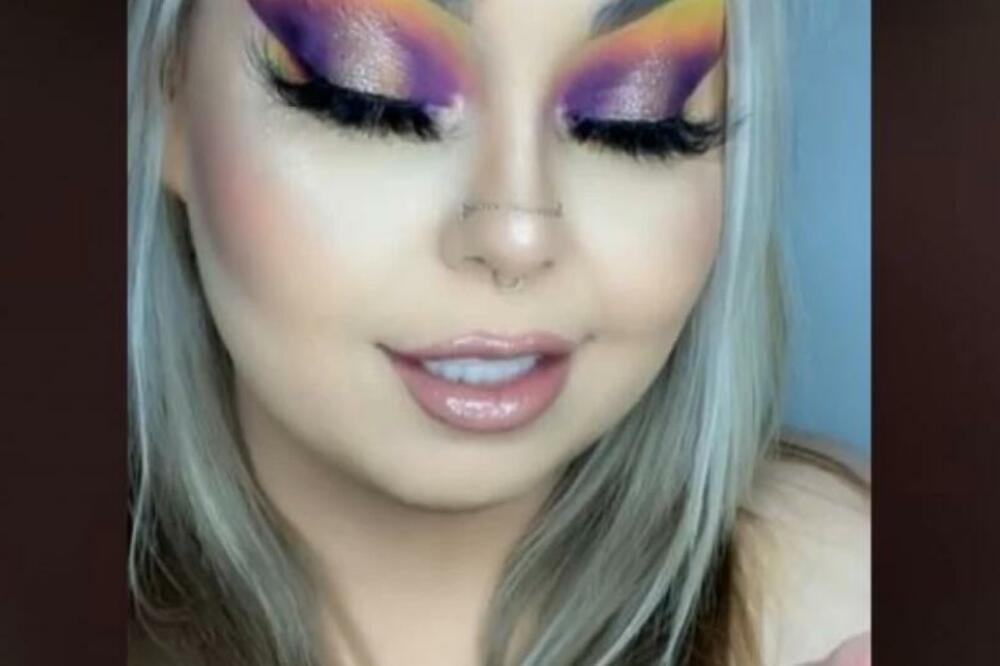 ONA JE NAJVEĆA HIT NA TIK TOKU: Šminka na njoj GRMI, a kad je skinula ''fasadu'', svi IZNEVEROVALI! (VIDEO)