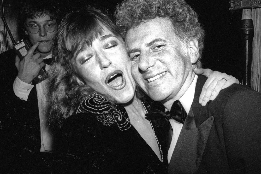 UPRAVO JAVLJENO, POZNATI BIZNISMEN ODUZEO SEBI ŽIVOT: Saopštene CRNE VESTI! (FOTO)