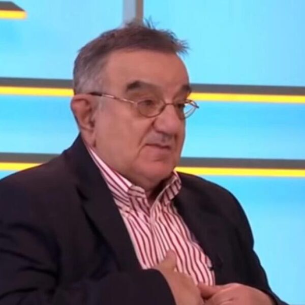 Grožđe je voće oktobra, a prof. dr Vojislav Perišić upozorava: "Čim ga pojedete, u organizmu dolazi do..."