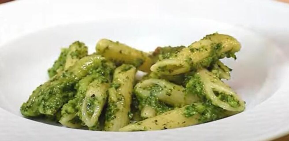 Pasta sa brokolijem, Pasta, Brokoli