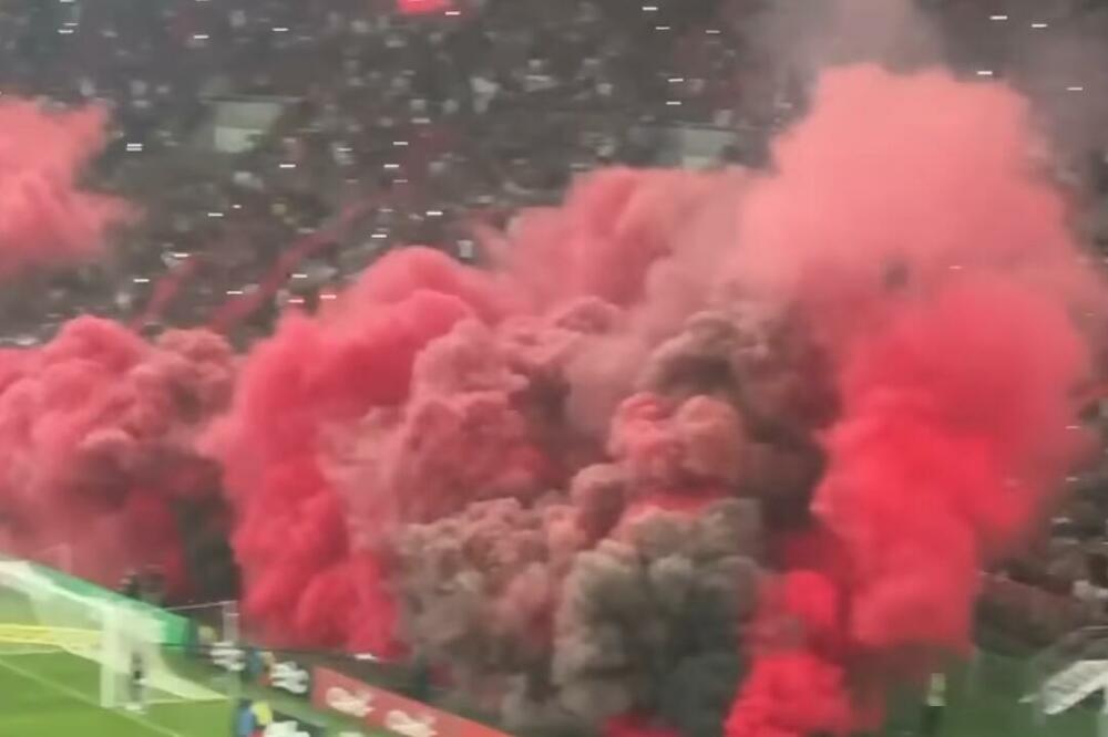 STRAHOVITA ATMOSFERA NA MARAKANI: "DOBRODOŠLI U PAKAO!" (VIDEO)