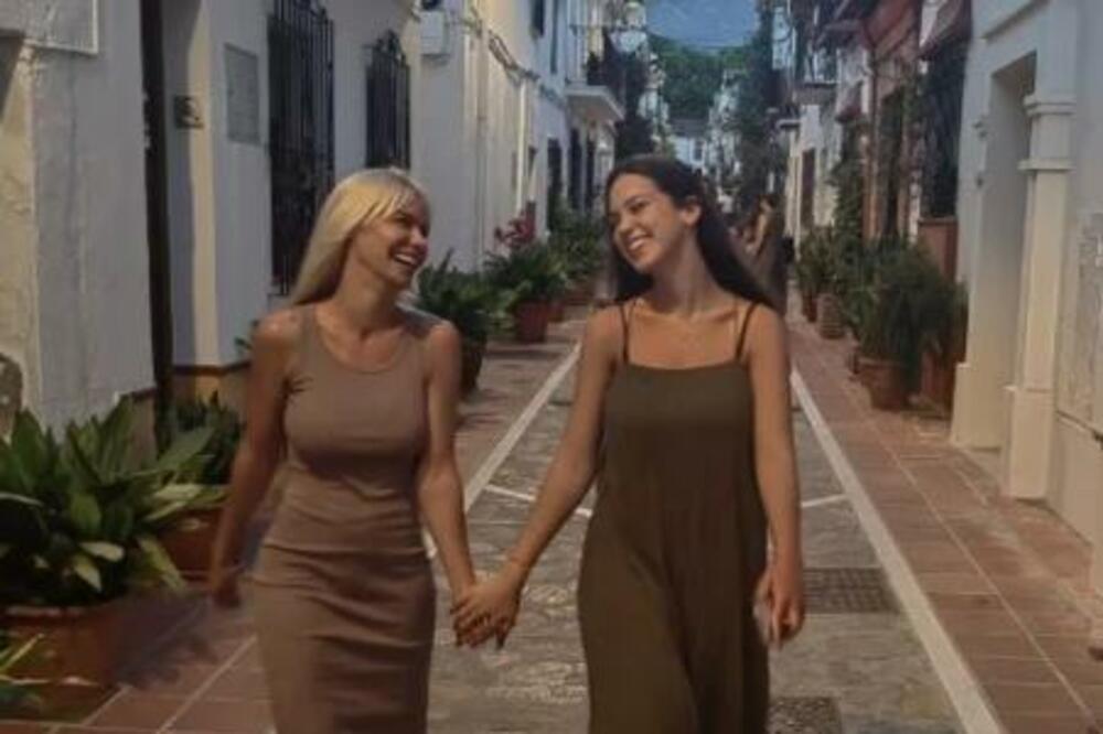 NATAŠA BEKVALAC O DEČKU SVOJE ĆERKE! PEVAČICA OTVORILA DUŠU: Hana je sada već VELIKA DEVOJKA! (FOTO)