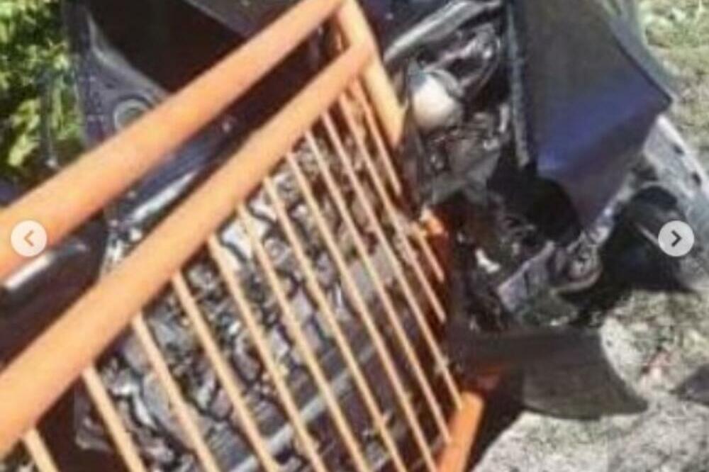 ZASPAO ZA VOLANOM, PA SE ZAKUCAO U OGRADU MOSTA: Teška nesreća kod Mladenovca, vozač JEDVA OSTAO ŽIV (FOTO)