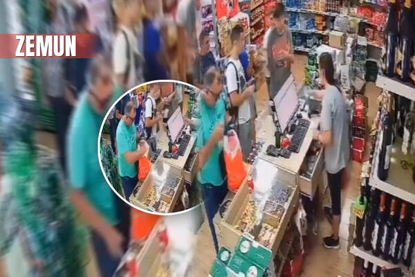MAJSTORSKA KRAĐA PRED PUNOM PRODAVNICOM U ZEMUNU: Gospodin u zelenoj majici baš nema STIDA NI SRAMA! (VIDEO)