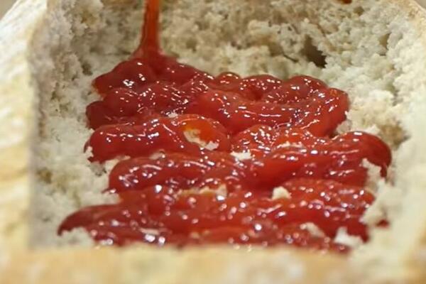 NAPRAVITE TURSKI PIDE ZA DORUČAK, POLIZAĆETE PRTE: Nikad ukusniji obrok za sjajan POČETAK DANA (RECEPT + VIDEO)