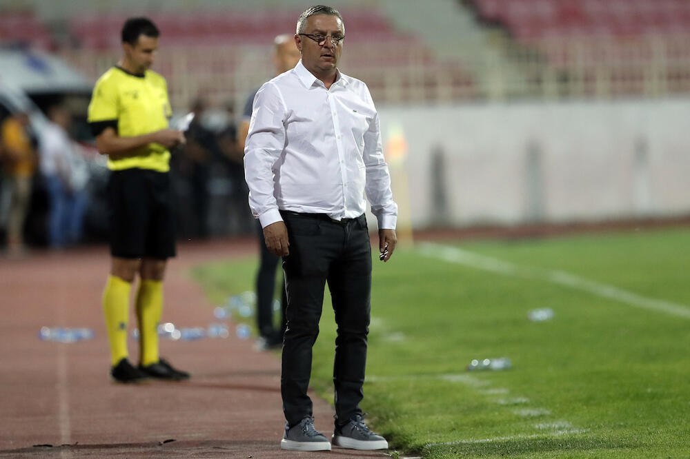 TOMA ZDRAVKOVIĆ, KONOBARI, KUVARI, MALTEŽANI... Prepucavanje Sivića i Kosanovića postaje pravi HIT!