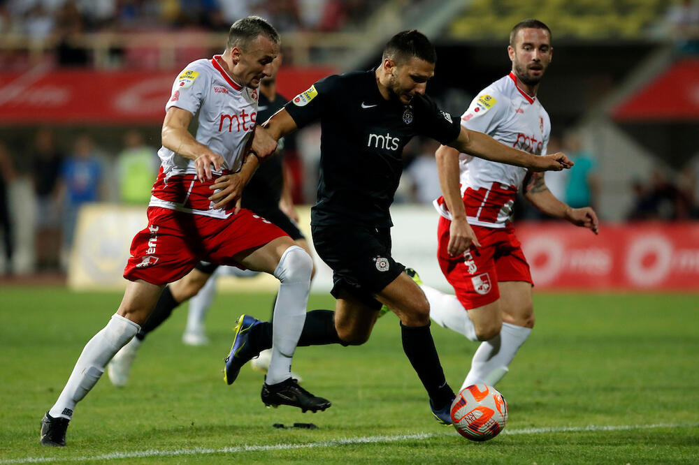 DUGO ĆE SE PRIČATI O DRUGOM PENALU PARTIZANA: Da li su sudija i VAR bili u pravu? (VIDEO)