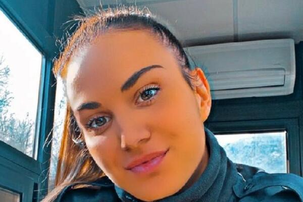 KADA PROĐE NOĆ SKIDA ZNAČKU I OBLAČI OVO: Prijepoljka digla Srbiju na noge ZBOG SAMO JEDNE SLIKE (FOTO)