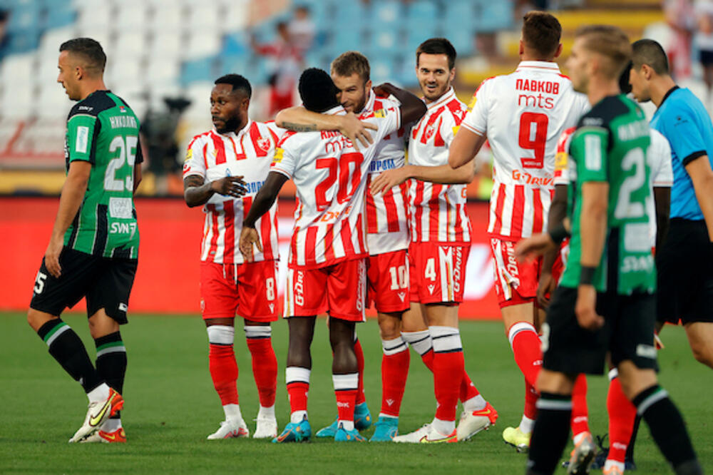 ZVEZDA NE UME DA STANE, VEĆ DUGO NIŠANI EVROPSKOG GOLGETERA, SAMO JEDNA STVAR KOČI TRANSFER!