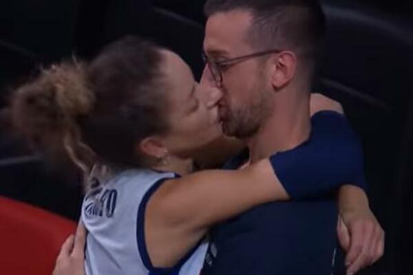 SELEKTOR SRBIJE SANJA FINALE PROTIV SVOJE SUPRUGE: Hoće li opet dobiti strastveni POLJUBAC i ako je pobedi?!